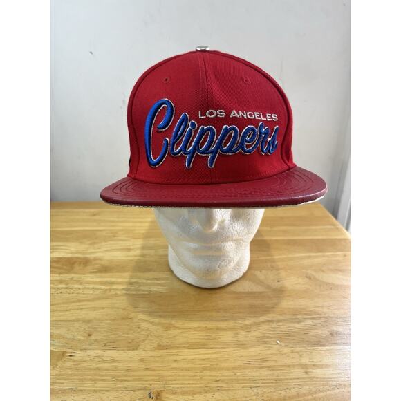 LA Clippers Red Hat Leather Bill NBA Pro Standard Leather Strapback Cap - Picture 1 of 8